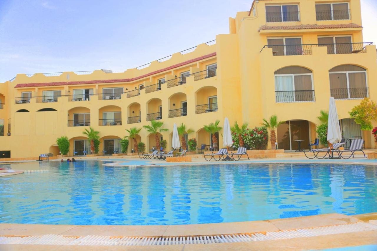 Royal Naama Bay Resort シャルム・エル・シェイク エクステリア 写真