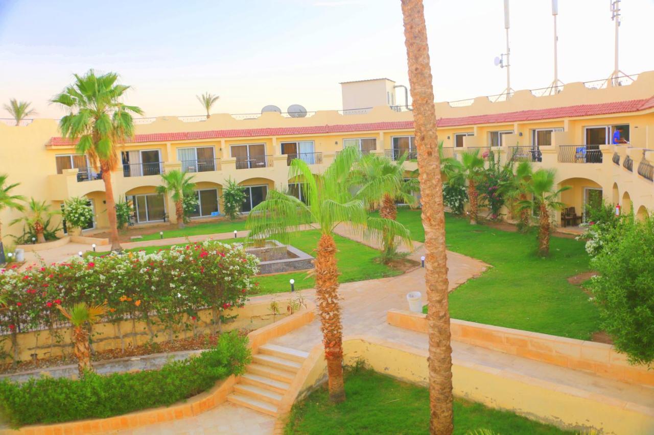 Royal Naama Bay Resort シャルム・エル・シェイク エクステリア 写真