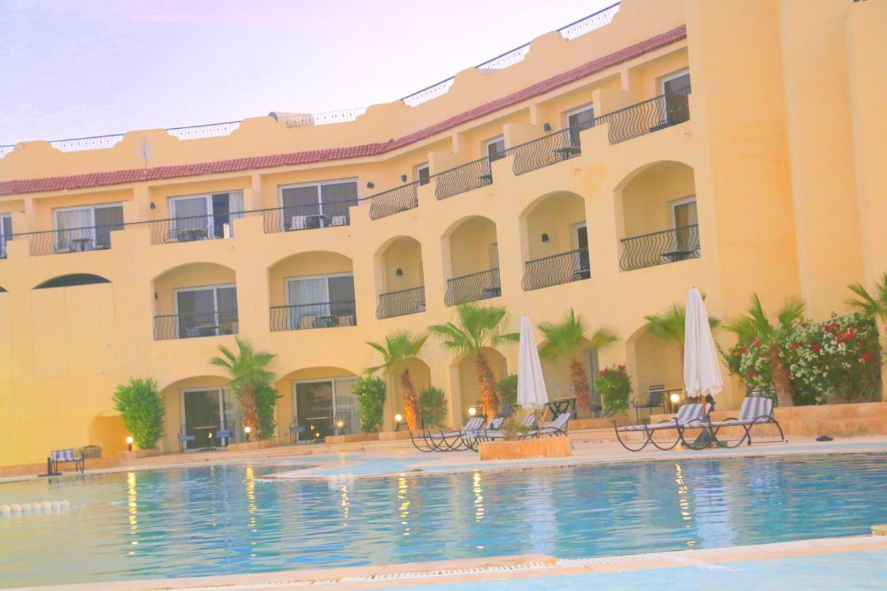 Royal Naama Bay Resort シャルム・エル・シェイク エクステリア 写真