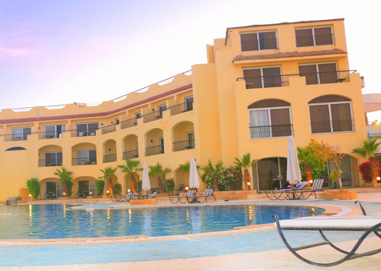 Royal Naama Bay Resort シャルム・エル・シェイク エクステリア 写真