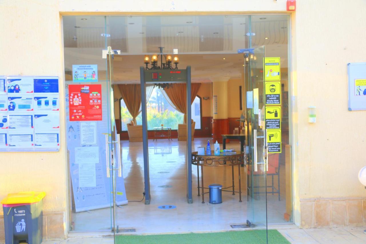 Royal Naama Bay Resort シャルム・エル・シェイク エクステリア 写真